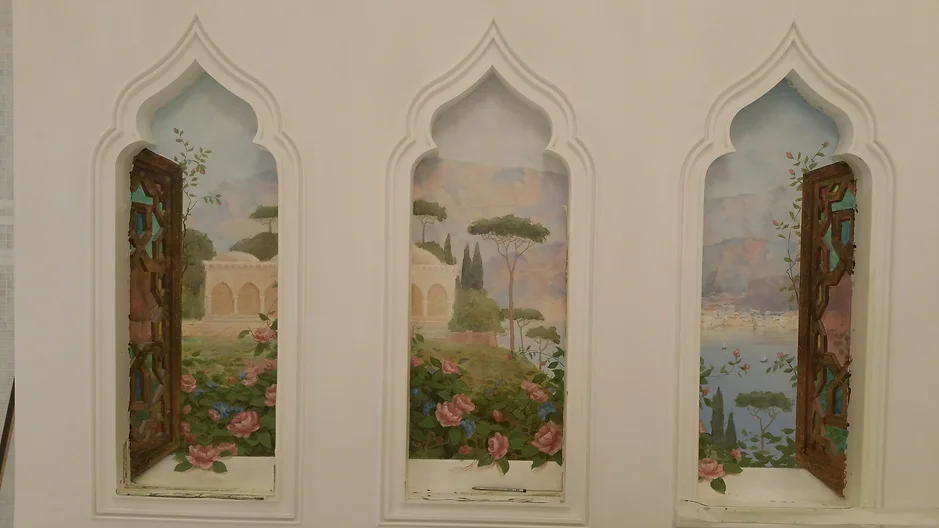 Mural on Canvas sticks on the wall